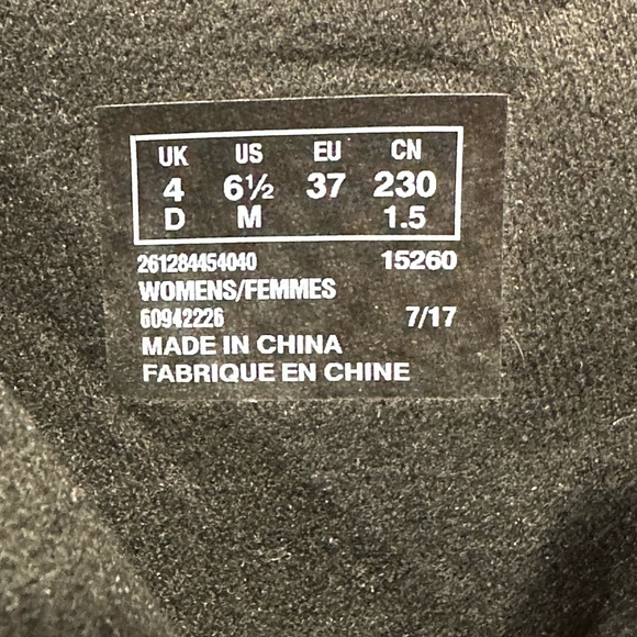 CLARKS Ankle Boots Womens Sz 6.5 M Black Leather 2.5” Heel Comfy EMSLIE MONET - Picture 9 of 10